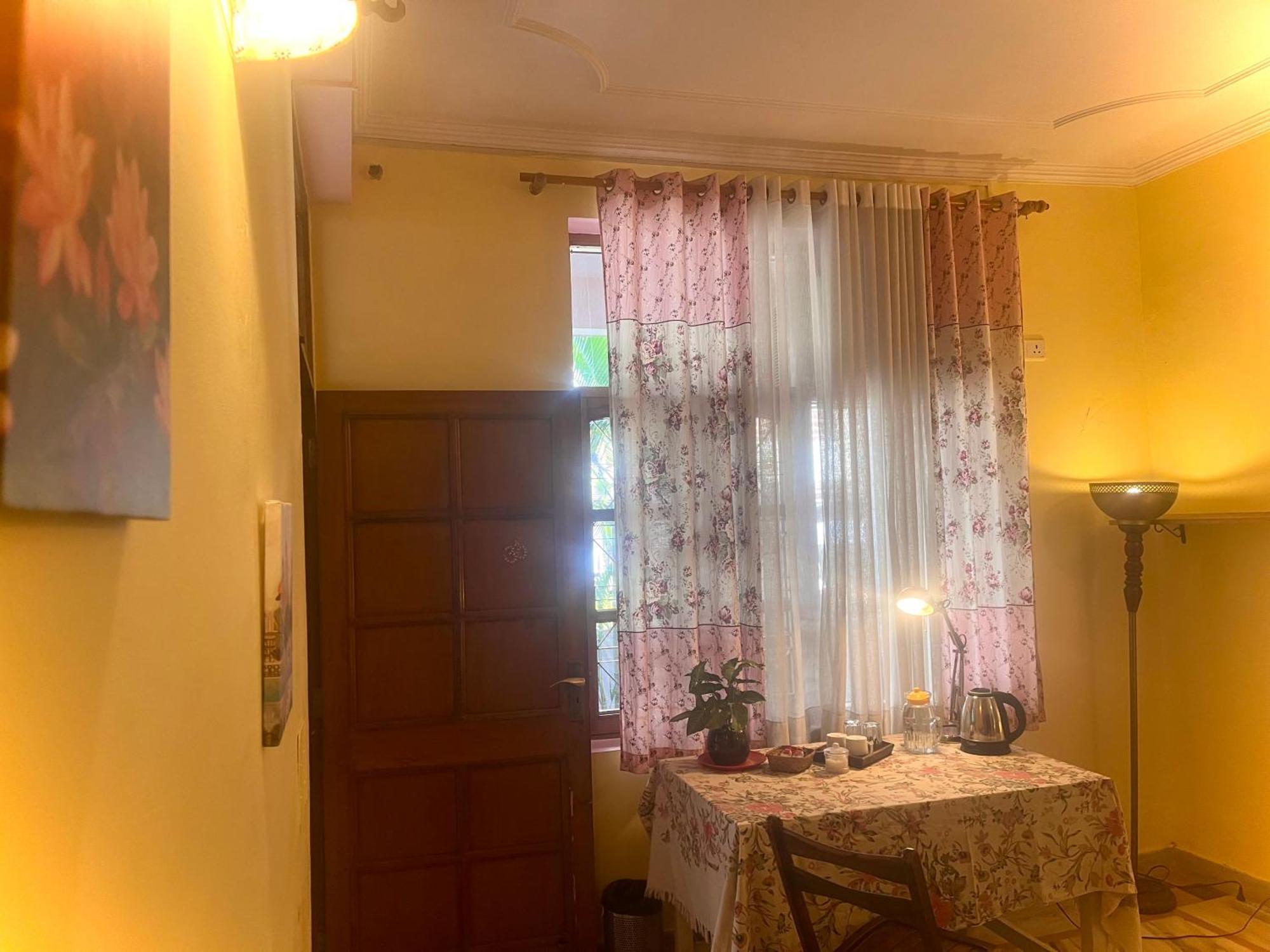 Ganga Vatika Boutique Hotel, Rishikesh Ngoại thất bức ảnh