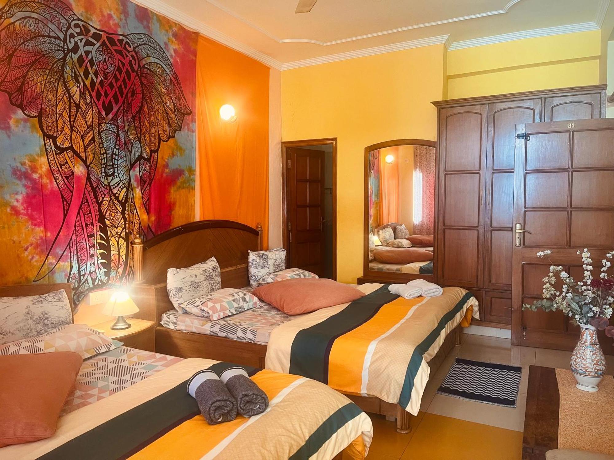 Ganga Vatika Boutique Hotel, Rishikesh Ngoại thất bức ảnh