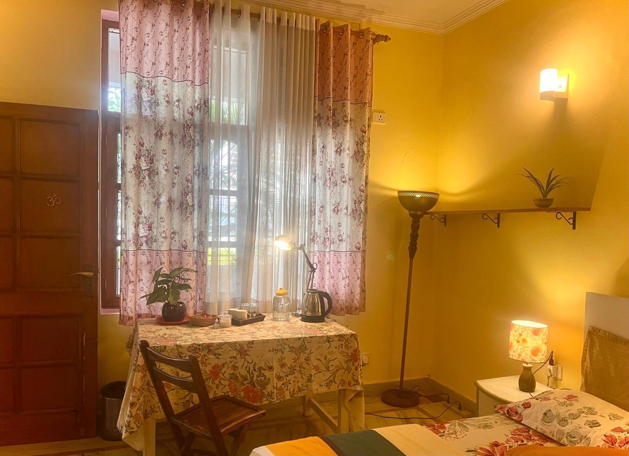 Ganga Vatika Boutique Hotel, Rishikesh Ngoại thất bức ảnh