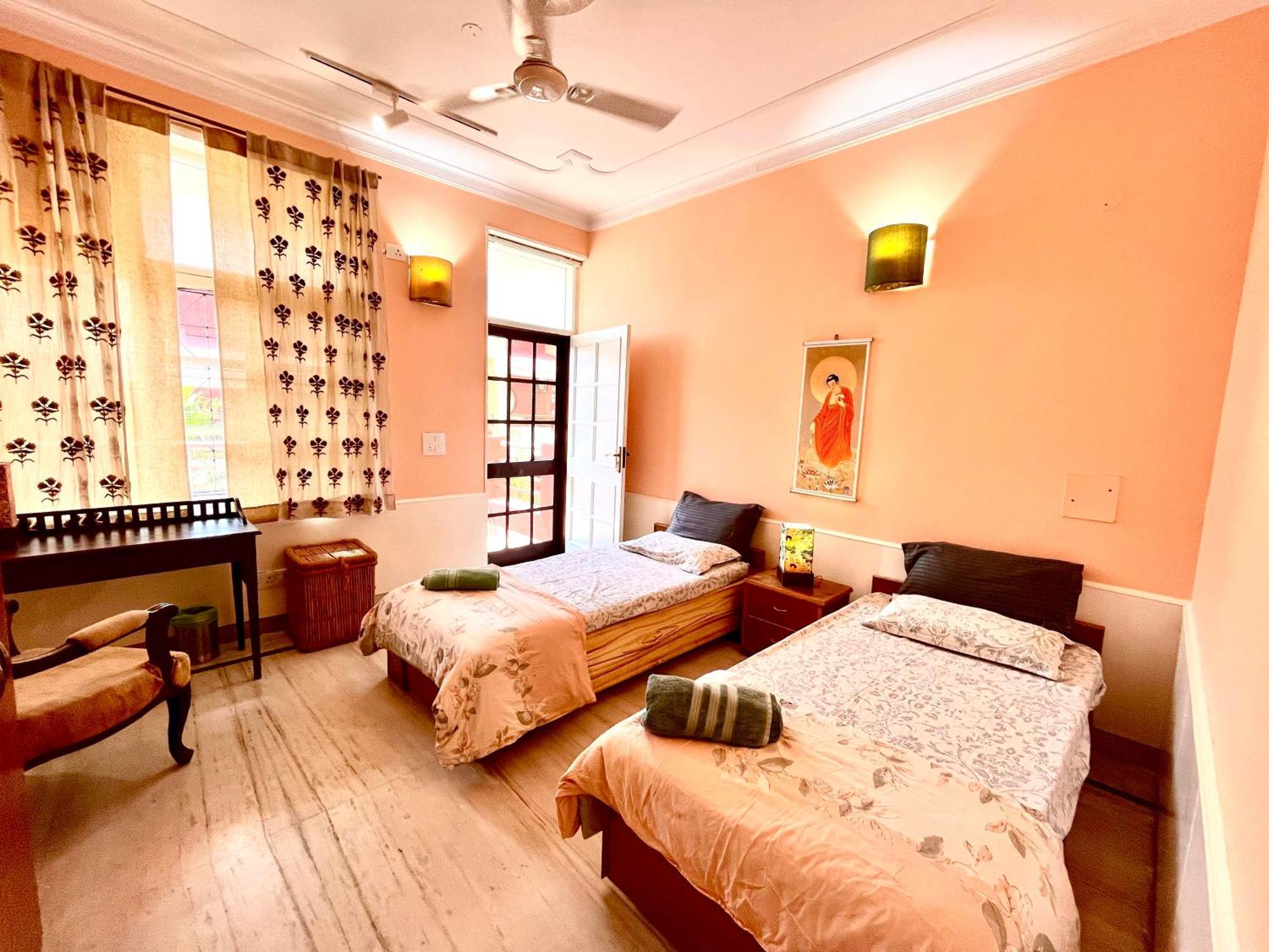 Ganga Vatika Boutique Hotel, Rishikesh Ngoại thất bức ảnh