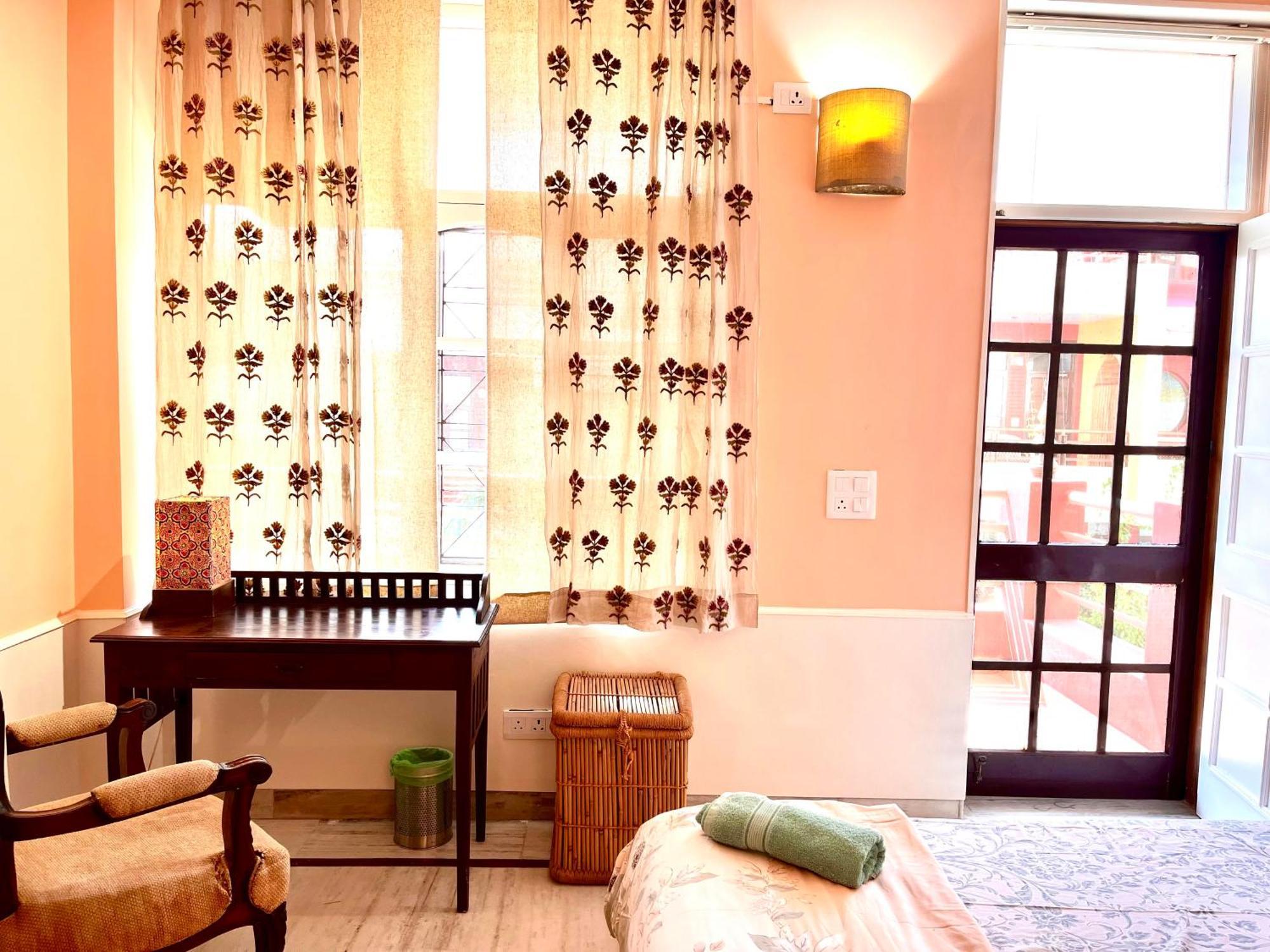 Ganga Vatika Boutique Hotel, Rishikesh Ngoại thất bức ảnh